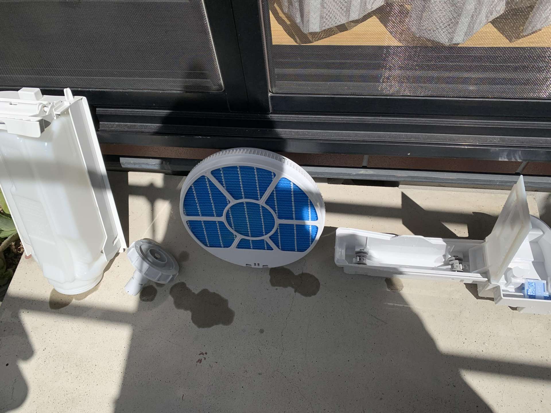 空気清浄機兼加湿器をメンテナンスしました。